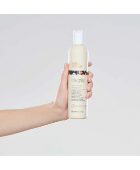 Intensywnie regenerujący szampon do włosów Milk Shake Integrity 300 ml