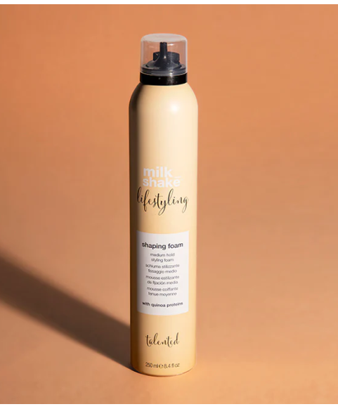 Pianka do stylizacji włosów Milk Shake Lifestyling Shaping 250 ml Pianka do stylizacji włosów Milk Shake Lifestyling Shaping 250 ml