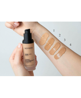 Kryjący podkład o matowym wykończeniu 01 SPF30 Skeyndor Skincare Makeup Vitamin C Brightening Matte Foundation 01 30 мл