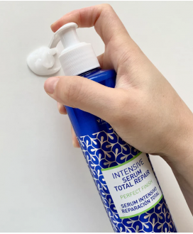 Regenerujące serum do włosów Valquer Intensive Total Repair Serum 200 ml