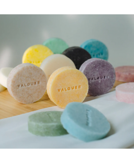 Stały szampon z ekstraktem z cytryny i cynamonu Valquer Shampoo Bar, With Lemmon And Cinnamon Extrac 50 g